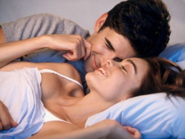 Chồng chết lặng nghe sự thật kinh hoàng sau lời tâm sự của vợ với tình già